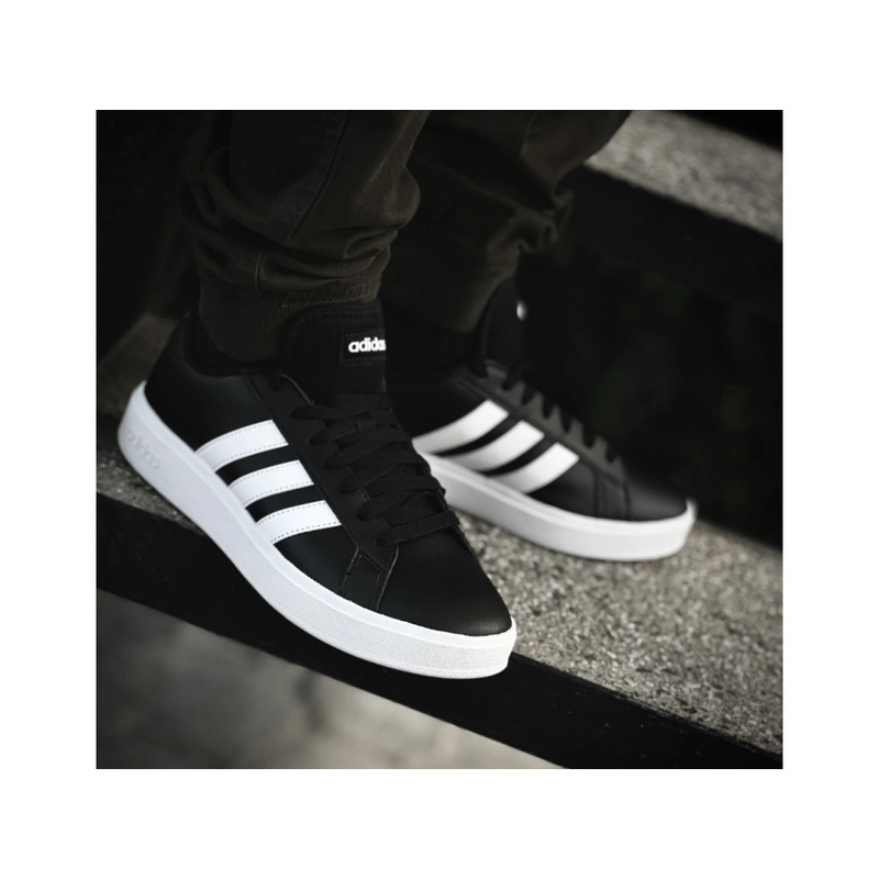 Baskets NOIRES Grand Court Base ADIDAS