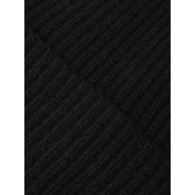 325651_0002.jpg