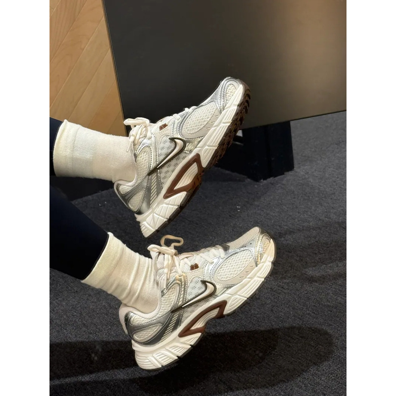 Nike Lage sneaker Beige 330854_0009.jpg