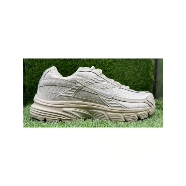 330066_0002.jpg 330066_0002.jpg