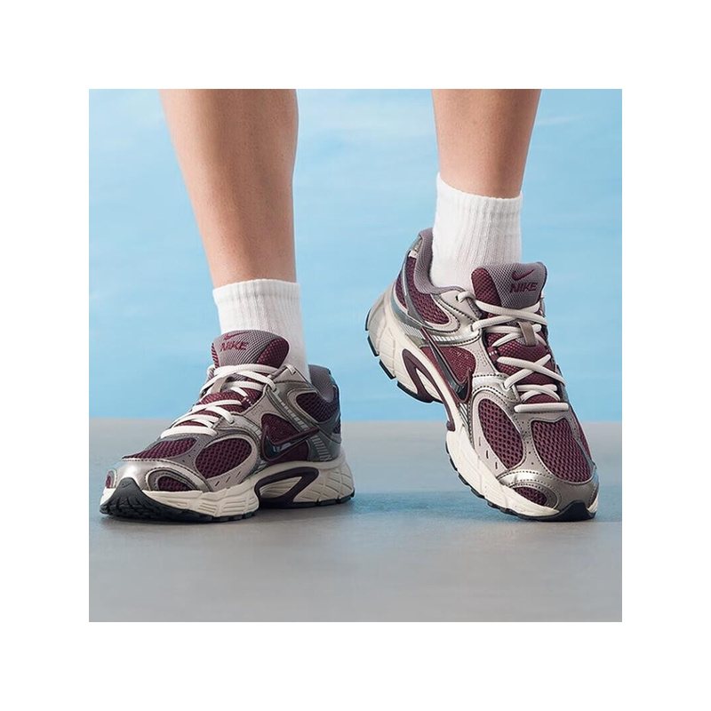 Nike Low sneaker bordeaux 335232_0002.jpg