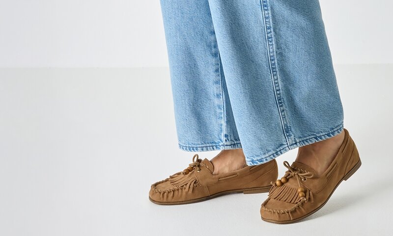 Du minimaliste à l’audacieux : voici les grandes tendances chaussures du printemps et de l’été 2026